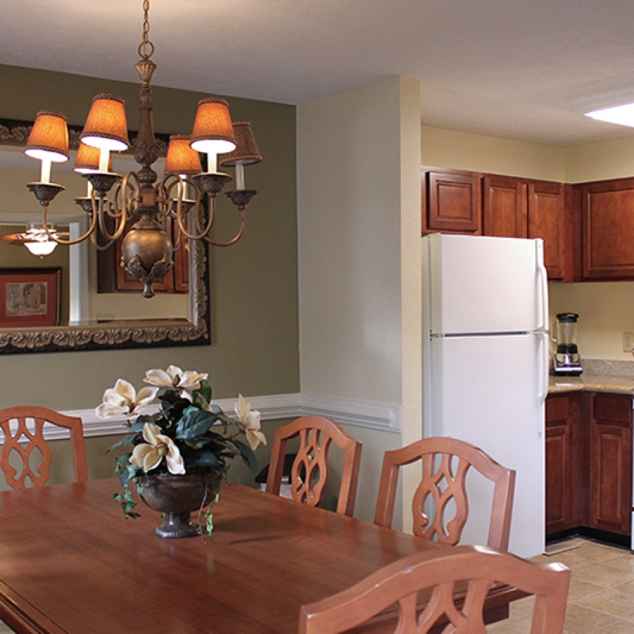 Wyndham Kingsgate Dining Area